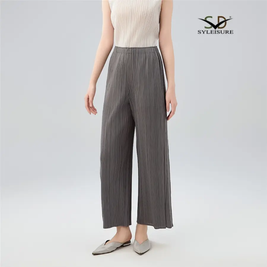 Women's Pleated Wide - Leg Pants (2).jpg