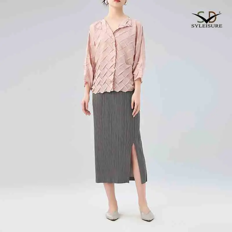 Women's Pleated Midi Skirt (4).jpg