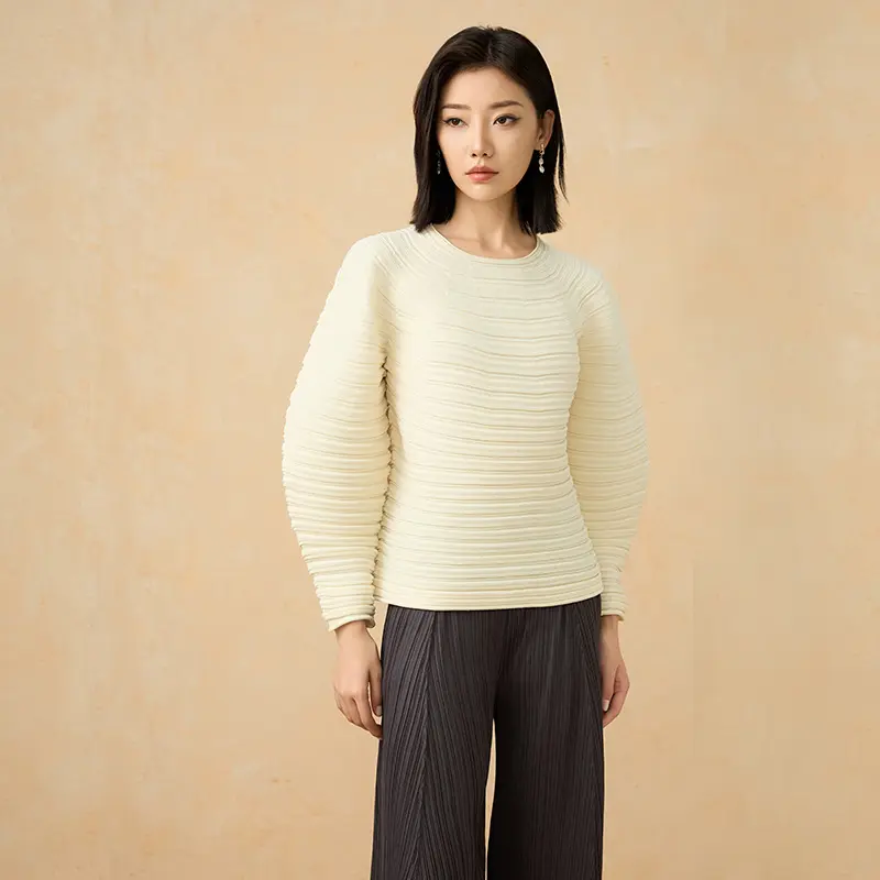 Elegant Pleated Long Sleeve Blouse for Women (4).jpg