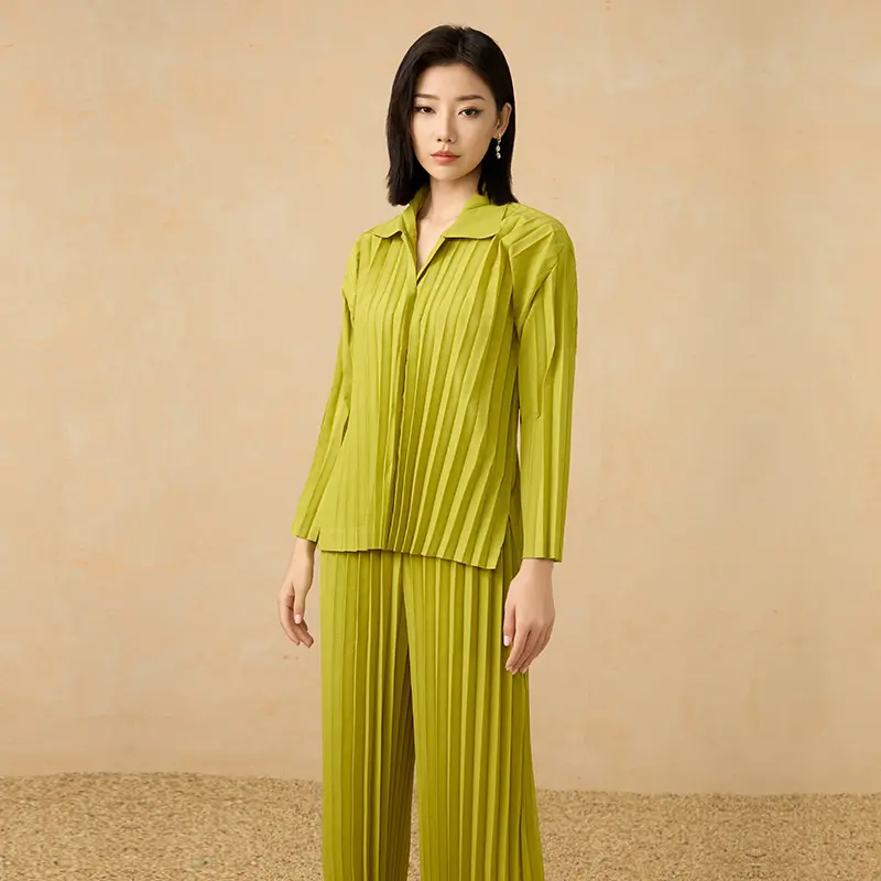 Pleated Fashion on the Rise — Syleisure Presents New 2025 Collection