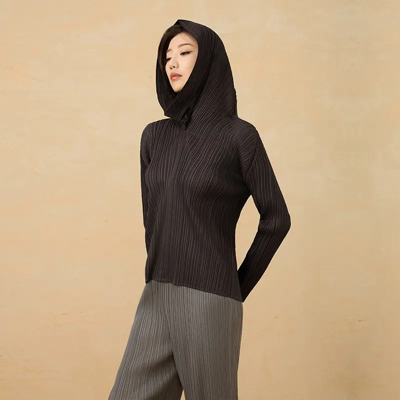 JXSY Leisure Unveils “Urban Rhythm” Collection — The Future of Minimalist Pleated Fashion