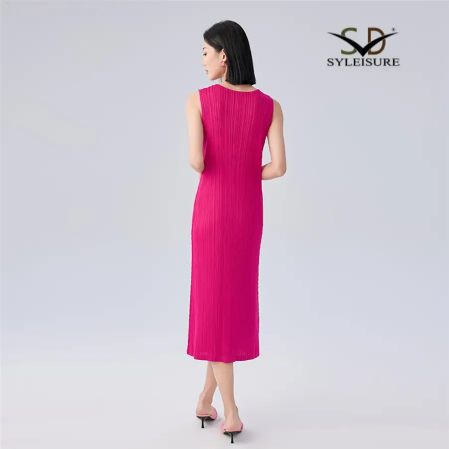 Slim Fit Midi Dress (4).jpg