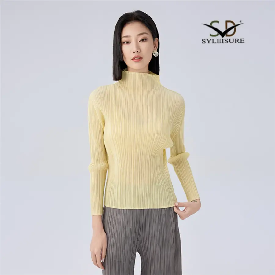 Turtleneck Long Sleeve Top (3).jpg