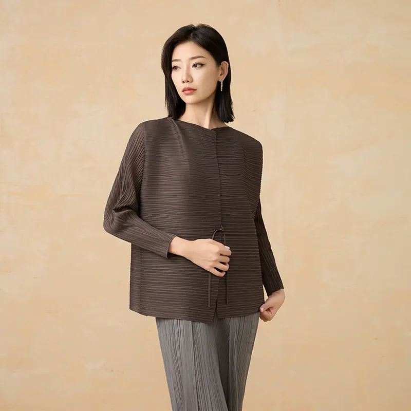 Syleisure Leads the Way in Sustainable Pleated Fashion Innovation