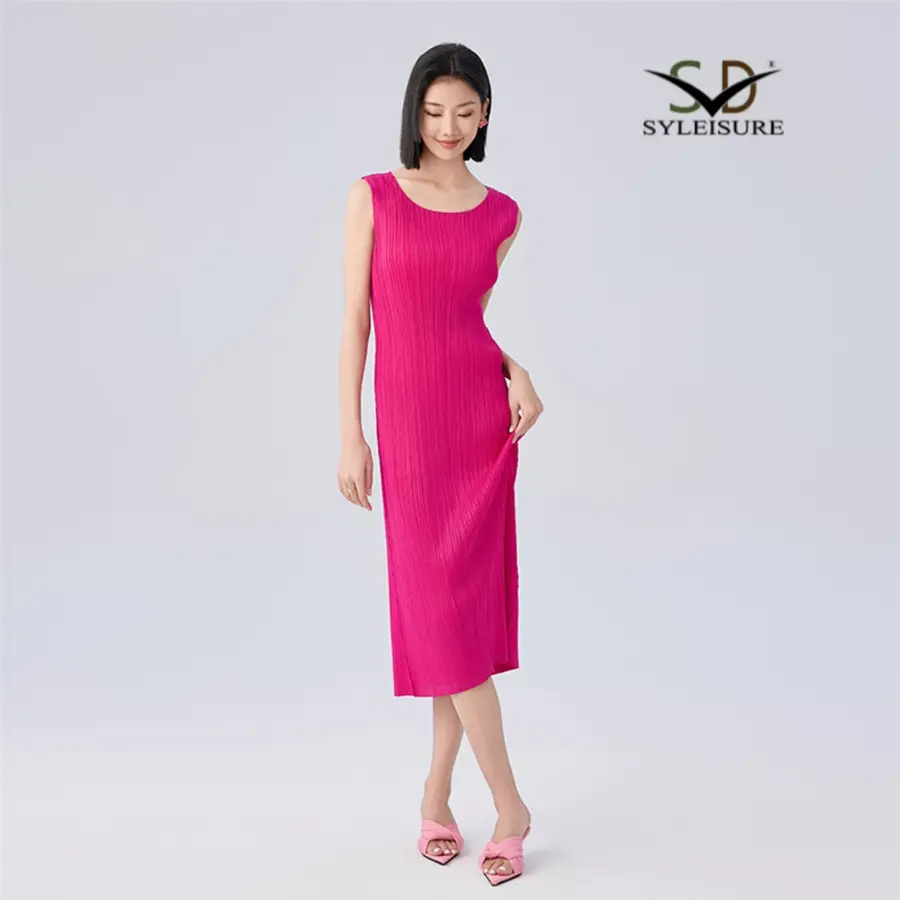 Slim Fit Midi Dress (2).jpg