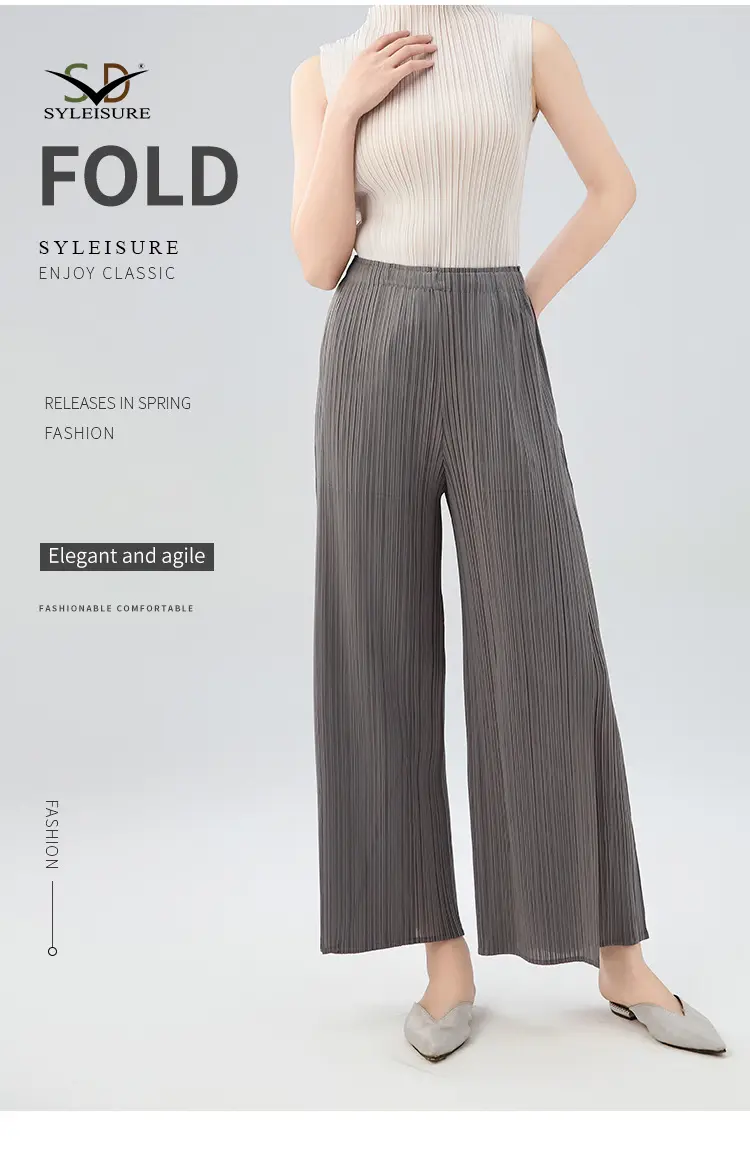 Pleated Wide - Leg Pants (1)
