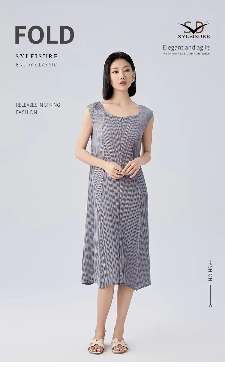 Lightweight Midi Dress (1)